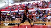 街球-14年-Ballislife 全美高中全明星赛：Iziahiah_Sweeney_暴力远距离滑翔战斧夺得扣篮冠军-专题