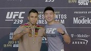 UFC239媒体日对视 宋亚东微笑亮相自信满满