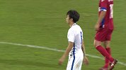 孙君下地滑铲王伟龙 吃到本场第一张黄牌