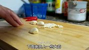 凉拌莴笋到底要不要焯水，教你正确做法，清脆爽口，开胃又解腻
