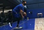 【鞋圈儿】Curry7？库里上脚新款球鞋进行训练