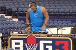可以考虑专业做DJ了！大宝贝戴维斯亮相Big3联赛发福太严重