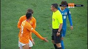第39分钟武汉卓尔球员宋志伟黄牌