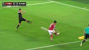 亚冠-15赛季-决赛-第2回合-第12分钟射门 张琳芃边路传中埃尔克森禁区右侧倒钩射门没能吃准部位-花絮