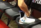 【鞋圈儿】关键一战返璞归真！库里上脚UA Curry1