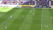 上半场补时第1分钟纽伦堡球员洛温射门