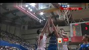 男篮友谊赛-13年-中乌男篮对抗赛：积极拼抢换来良机 李晓旭篮下强硬2+1-花絮