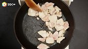 豆豉青椒炒鸡片，快手家常菜，百吃不厌！