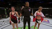 UFC-15年-UFC ON FOX 17：女子草量级马科斯vs科沃克维奇集锦-精华