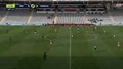 上半场补时第4分钟尼姆球员里帕尔射门 - 打偏