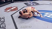 UFC-18年-嚣张WWE巨星奔向来UFC以大欺小，却被揍得满脸是血满地打滚-精华