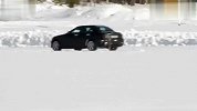 2014款奔驰C级雪地无伪装试车曝光