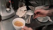 拿铁咖啡拉花手到擒来