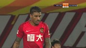 跑不死！保利尼奥大踏步杀入禁区爆射击中边网