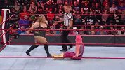 RAW第1475期：彻底决裂！露珠毫不留情暴揍伊娃