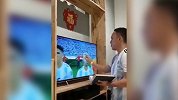 神操作！阿根廷球迷为主队"开光" 最后为梅西送上深情一吻