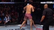 UFC深圳站选手五大终结 张伟丽铁肘强击对手血流成河