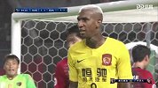 恒大三线反击造杀机 塔利斯卡迎球犹豫推传被挡