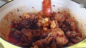川菜芋儿鸡 芋头软糯 鸡肉软烂鲜香 好吃不能错过