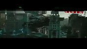 《变形金刚3》曝预告片 3D战争火烧摩天楼-7月1日