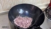 男人厨艺好，老婆跑不了 “蚂蚁上树”