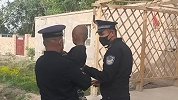 3岁男孩走丢被找到爷爷拥吻表感谢 被亲民警脸都红了