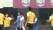 中甲-17赛季-人和训练备战冲超关键战 门神表情凝重志在必得-新闻