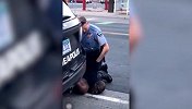 明尼苏达白人警察膝盖顶黑人脖子 后者遭虐待致死