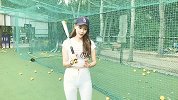 高温之下难敌运动心 初试棒球“挥”出好身材