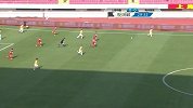 王攀右路内切后射门 角度太小被门将扑出