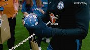 英超-1718赛季-签名合影全套服务 莫拉塔你笑得太假啦