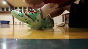 篮球-14年-球鞋天才：勒布朗11代圣诞版 详解-专题