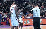 【PP体育在现场】CBA搞笑时刻！师弟搞笑模仿对手犯规动作