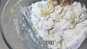 软糯香甜的红薯饼，吃了还想吃，根本停不下来