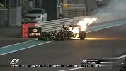 竞速-14年-赛车爆缸着火机械师嘲笑  F1最逗比车队震惊网友-新闻