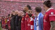 温情时刻：利物浦与球迷合唱You'll Never Walk Alone