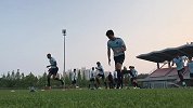 武里南联积极备战亚冠八分之一次回合 外援功臣传接练习不亦乐乎