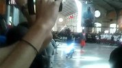篮球-13年-杜兰特现身巴黎出席活动 大秀投篮技艺引粉丝狂拍-新闻