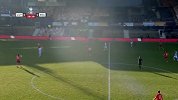 第29分钟卢顿球员诺姆比射门 - 打偏