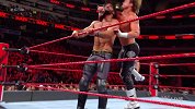 WWE-18年-RAW第1321期：洲际冠军赛 罗林斯VS齐格勒集锦-精华