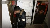 正当防卫又现争议案 男子持刀砸门被云南90后女孩反杀