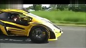 上路不违法 世界首款超级三轮跑车