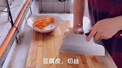 夏天必吃的一道凉菜，老虎菜，好吃又爽口