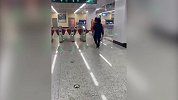 沈阳大妈坐地铁多次逃票 网友：遇见过好多次了