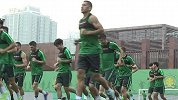 中超-17赛季-主场战上港国安迎队史第800场 全队上下竟毫无压力-新闻
