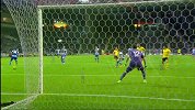 欧联-1516赛季-淘汰赛-1/16决赛-第2回合-第23分钟进球 奥巴梅杨门前补射 皮球击中卡西反弹入网-花絮