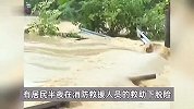 直击重庆垫江暴雨：驾校围墙被洪水冲垮30辆车被泡，居民连夜投奔亲友