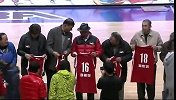 CBA-1314赛季-常规赛-第27轮-上海队老前辈们进行复古专场的活动-花絮