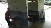 新电脑被粗心暂放在室外 新电脑被老人当废品卖了3块钱