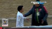 玉苏扑艾力出击失误送任意球 阿萨尼圆月弯刀高出横梁